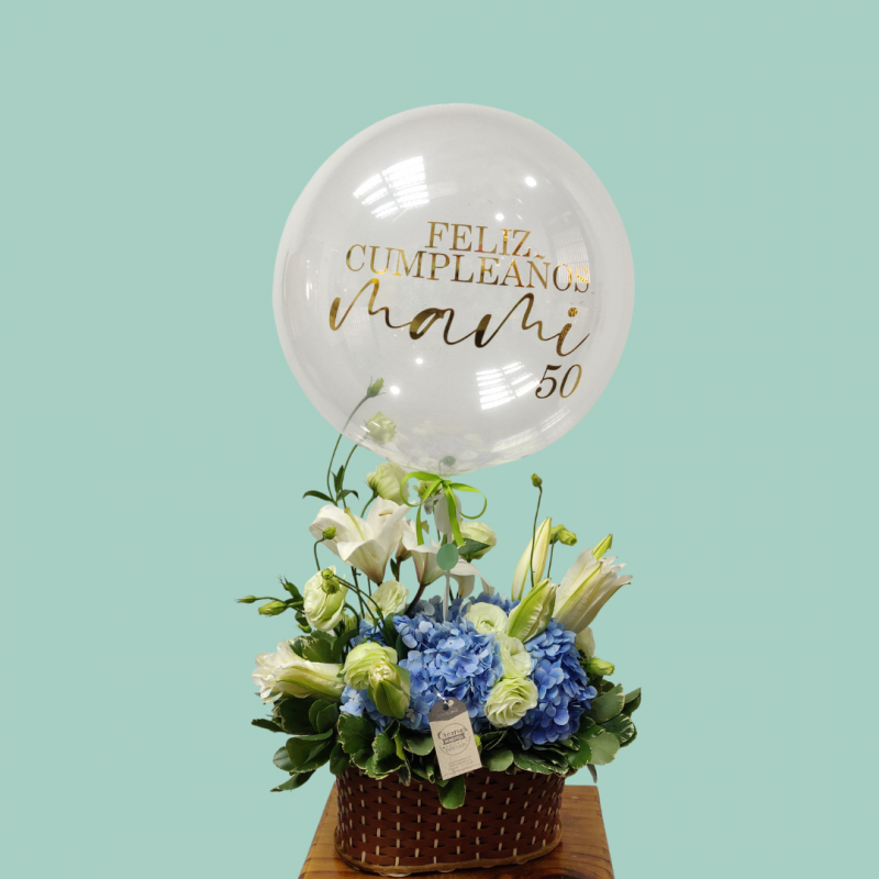 Un momento de emoción: Globo personalizado y flores Mapari flores - 2